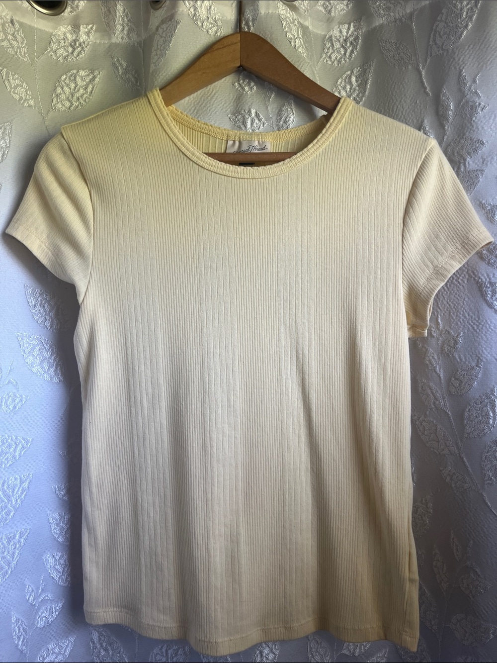 Universal Thread Short-Sleeve Ribbed Crew Tee - Light Yellow - Picture 1 of 4